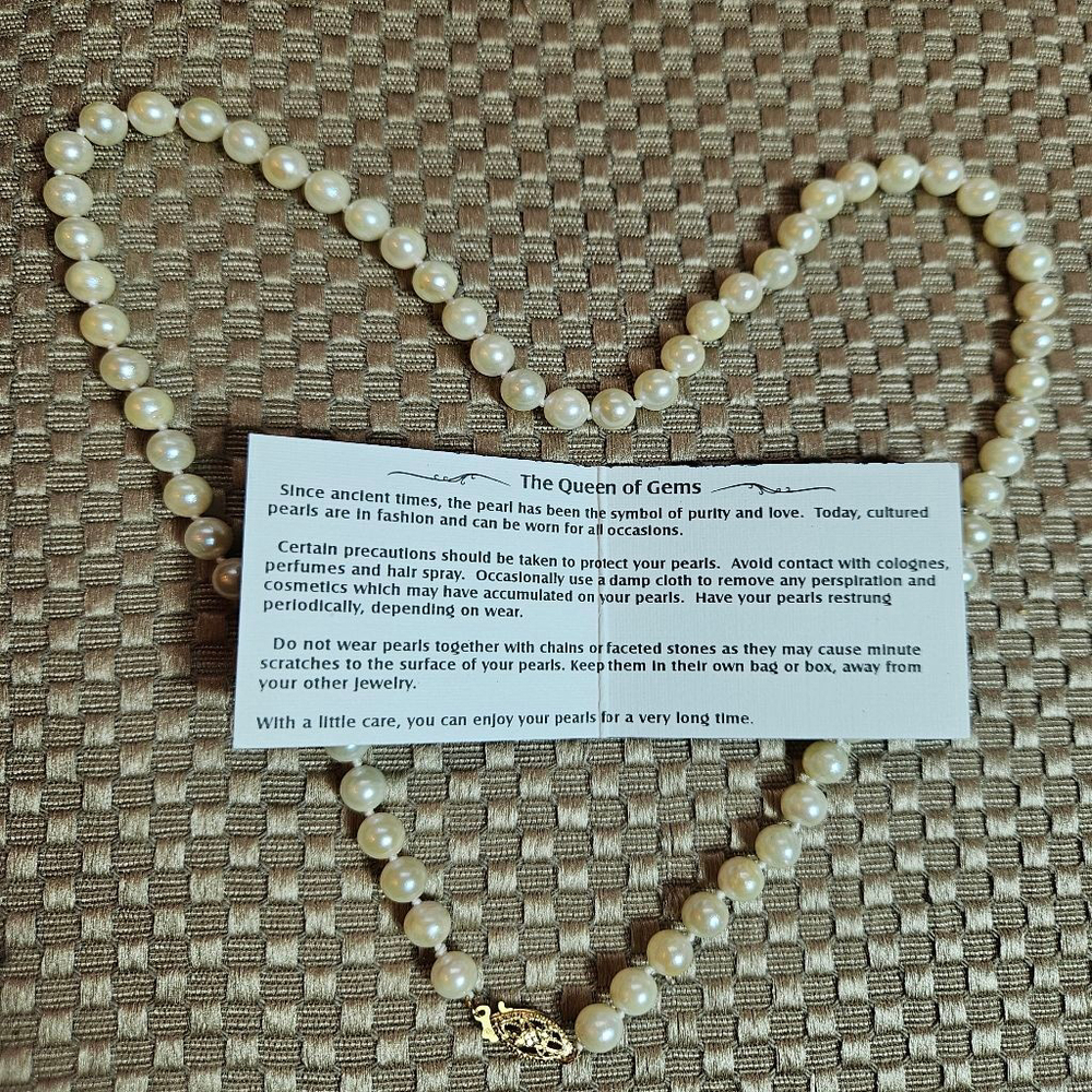 Akoya Pearls 14k Gold Clasp Knotted Single Strand Cream New In Box Vintage - Picture 5 of 9